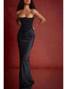 Victoria Noir | Sophisticated Black Maxi Dress