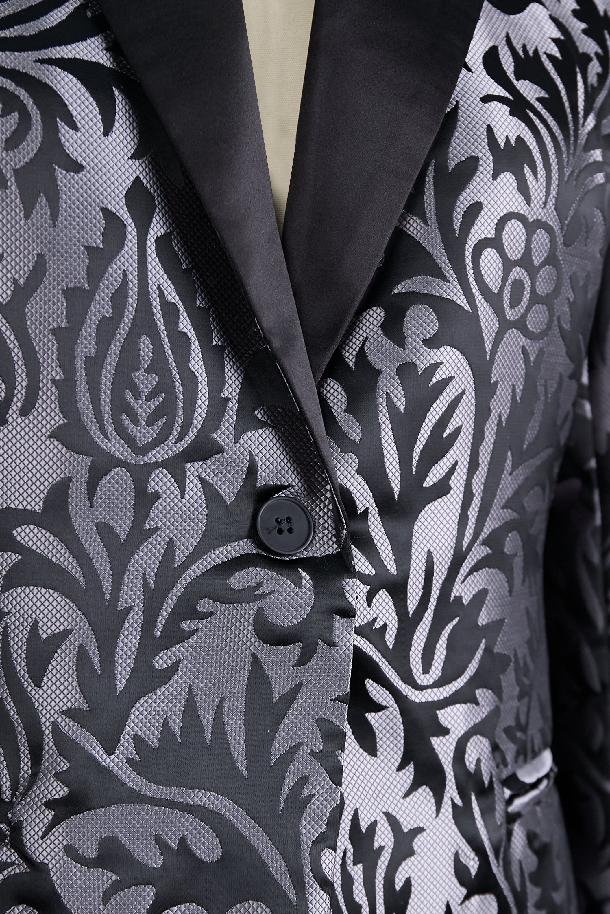 Vivienne | Black Silver Jacquard Blazer - Lumina Vancouver - Lumina Vancouver