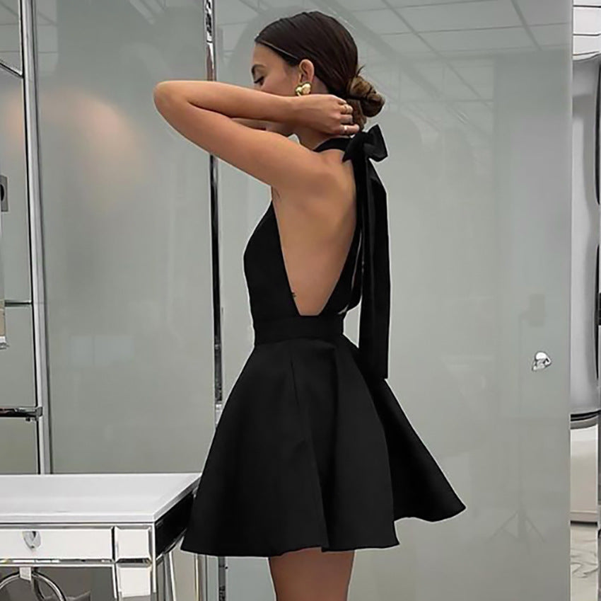 Women’s Halter Neck Dress – Backless A-Line – High Waist Fitted Cocktail Wear by Lumina Vancouver